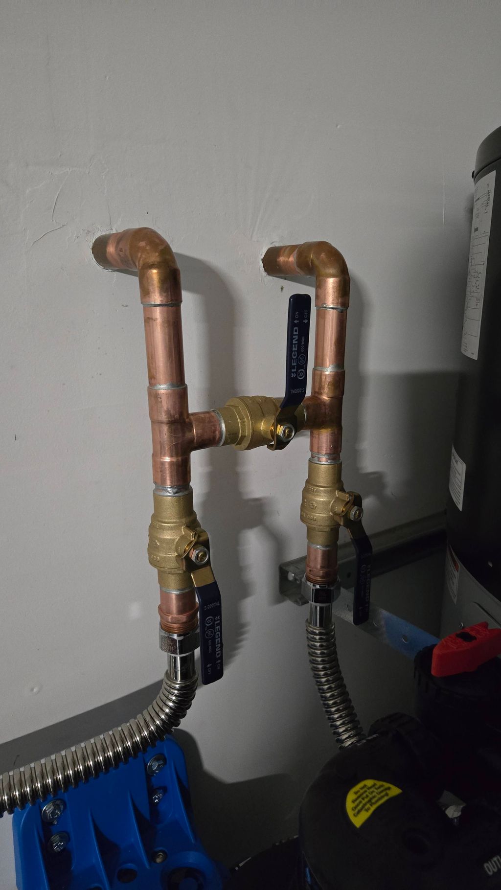 Adolfo installed a water filter and softener combo