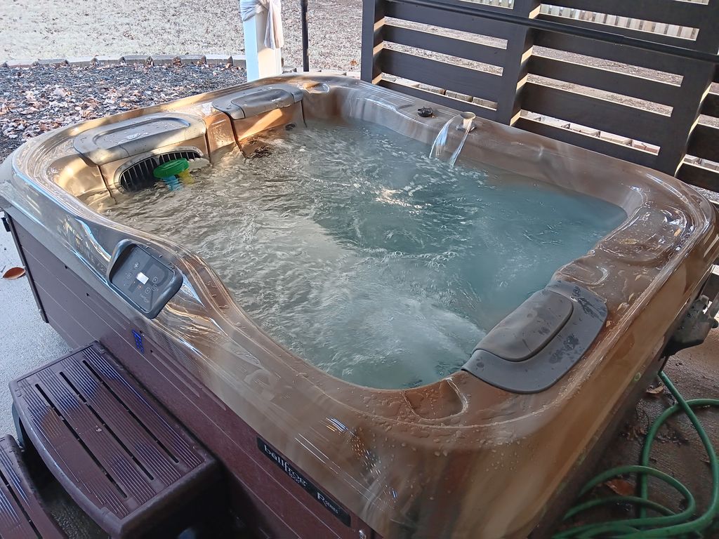 Hot Tub and Spa Cleaning and Maintenance