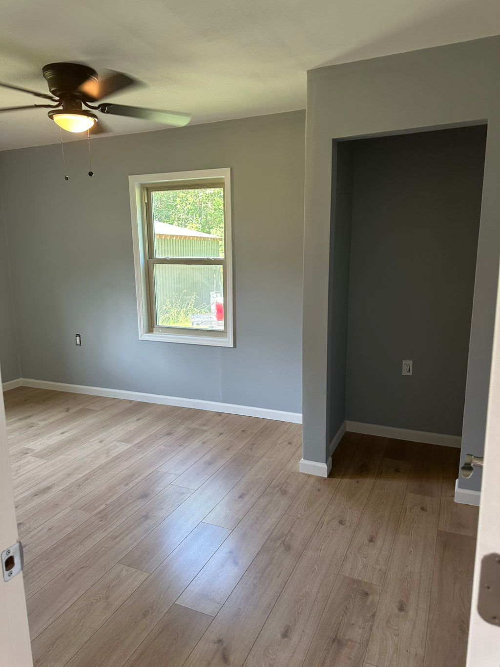 New paint flooring and ceiling fan