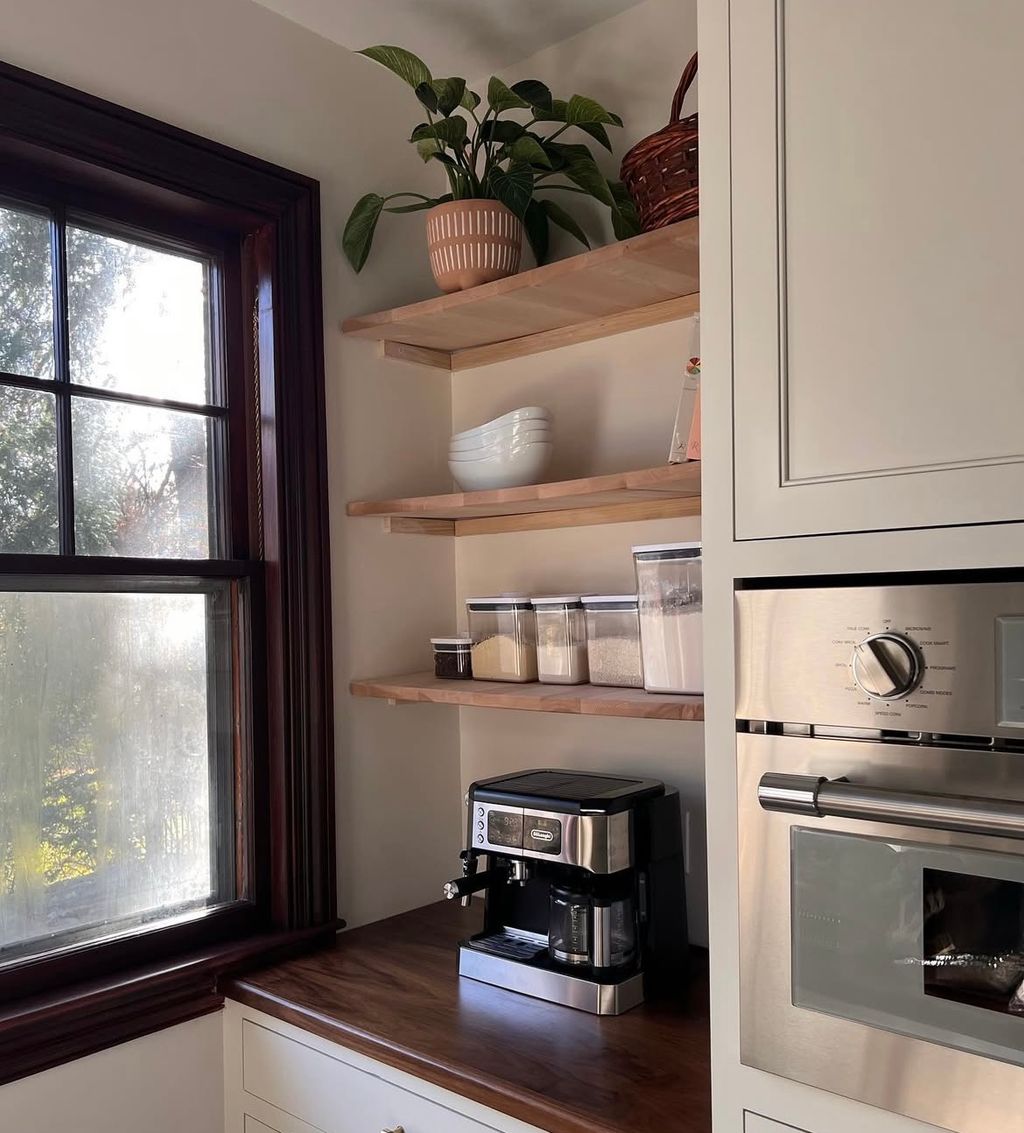 Kitchen Pantry