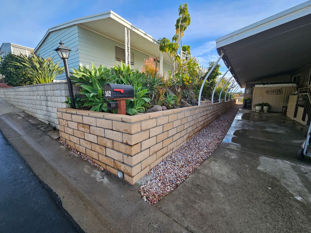 New retaining wall