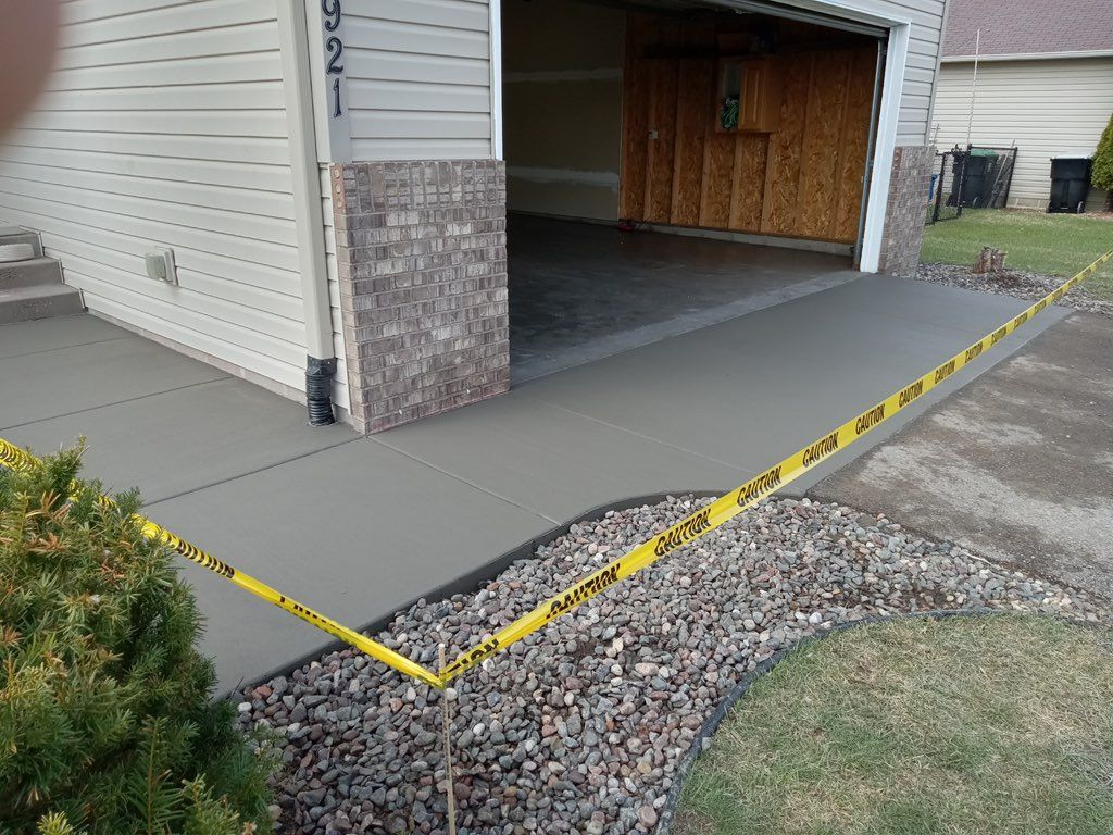 Driveway apron 