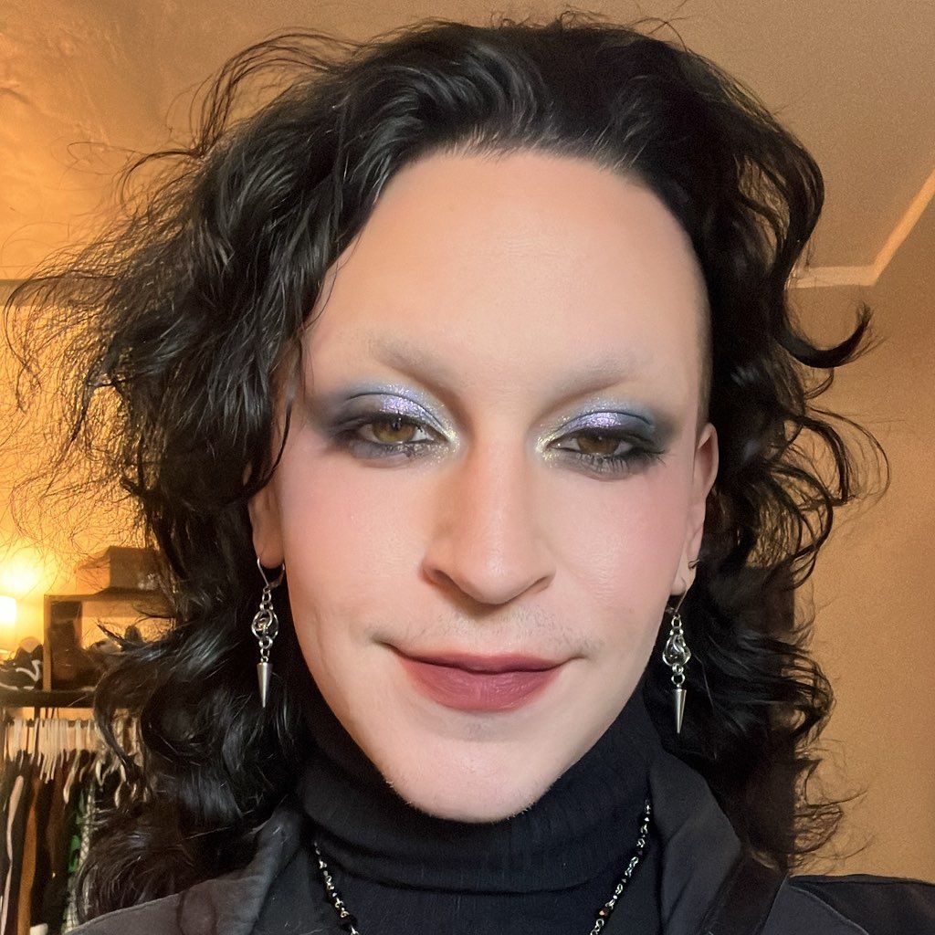 🖤Expert Makeup By 💋Everett🕷️🕸️