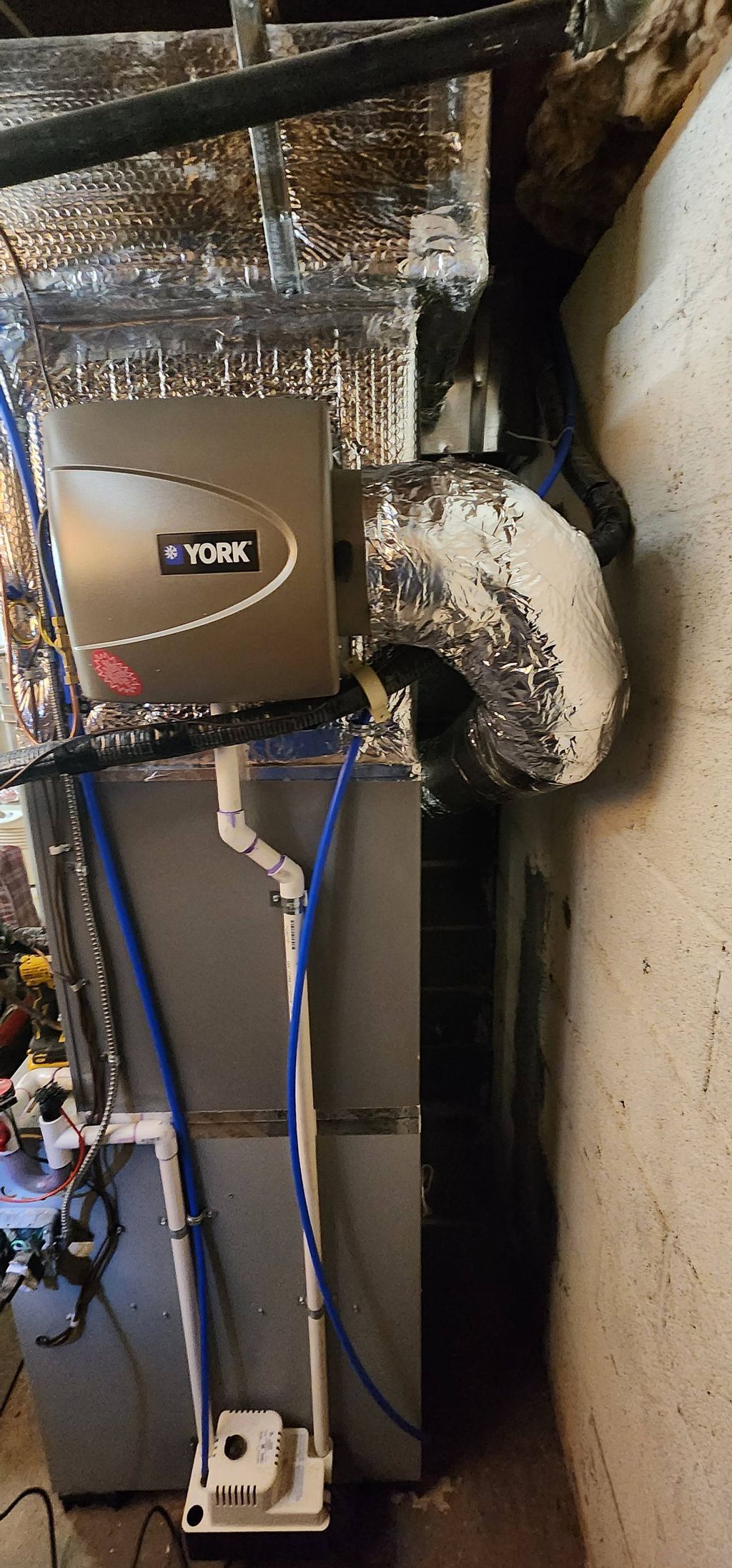 Installing a humidifier on a furnace helps maintai