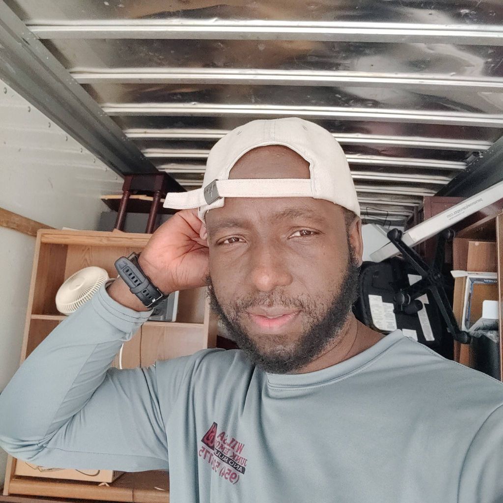 Wilsa Junk Removal  Hauling & Moving