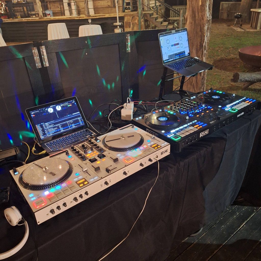 Robert's Professional DJ Services