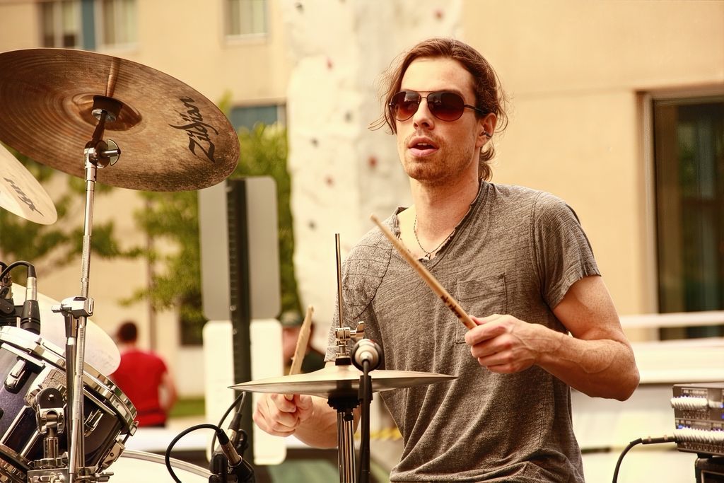 Drumming 