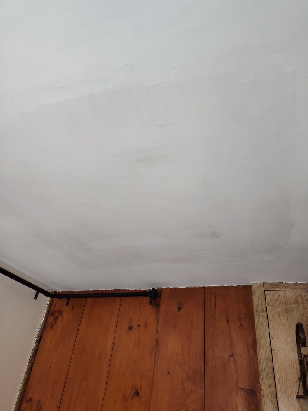 Ceiling drywall repair (after)