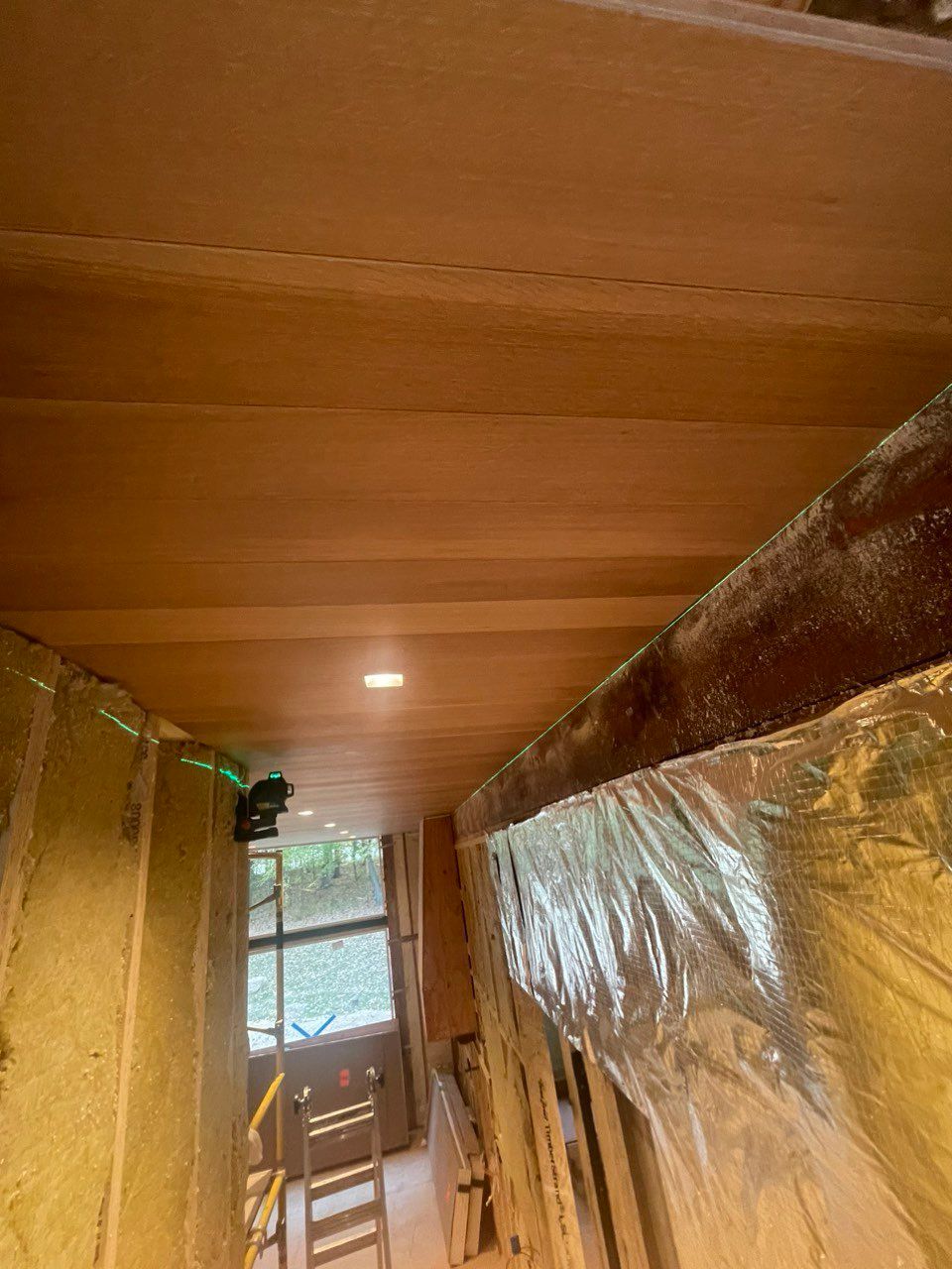 Wood ceiling 