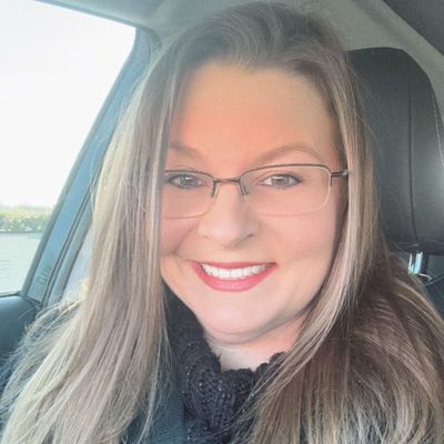 Avatar for Jen’s Mobile Notary Services