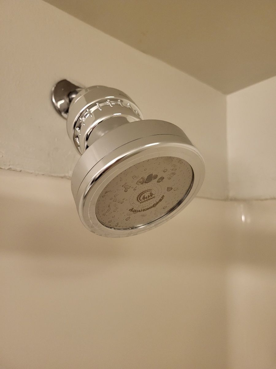 I had an old shower head, that I don’t even want t