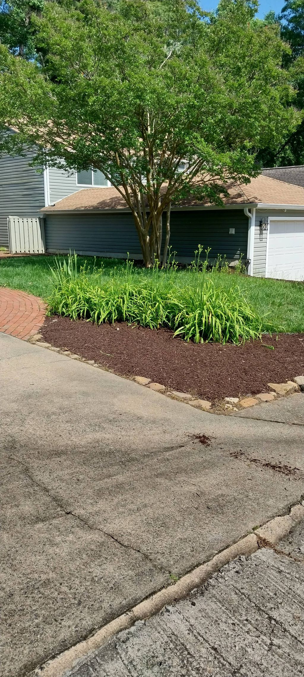 double shredded brown mulch 