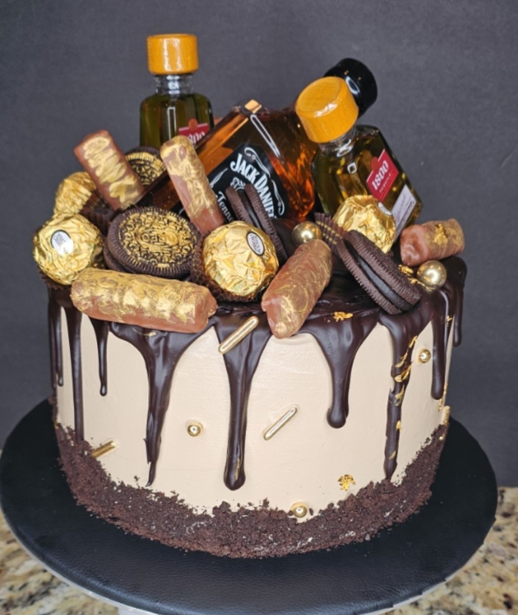Jack Daniel's theme cake
