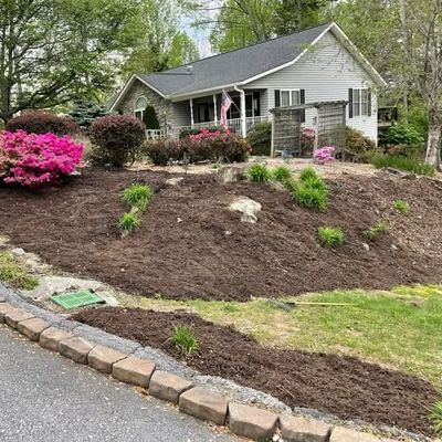 Avatar for WE HAUL IT ALL Landscaping &Junk Removal