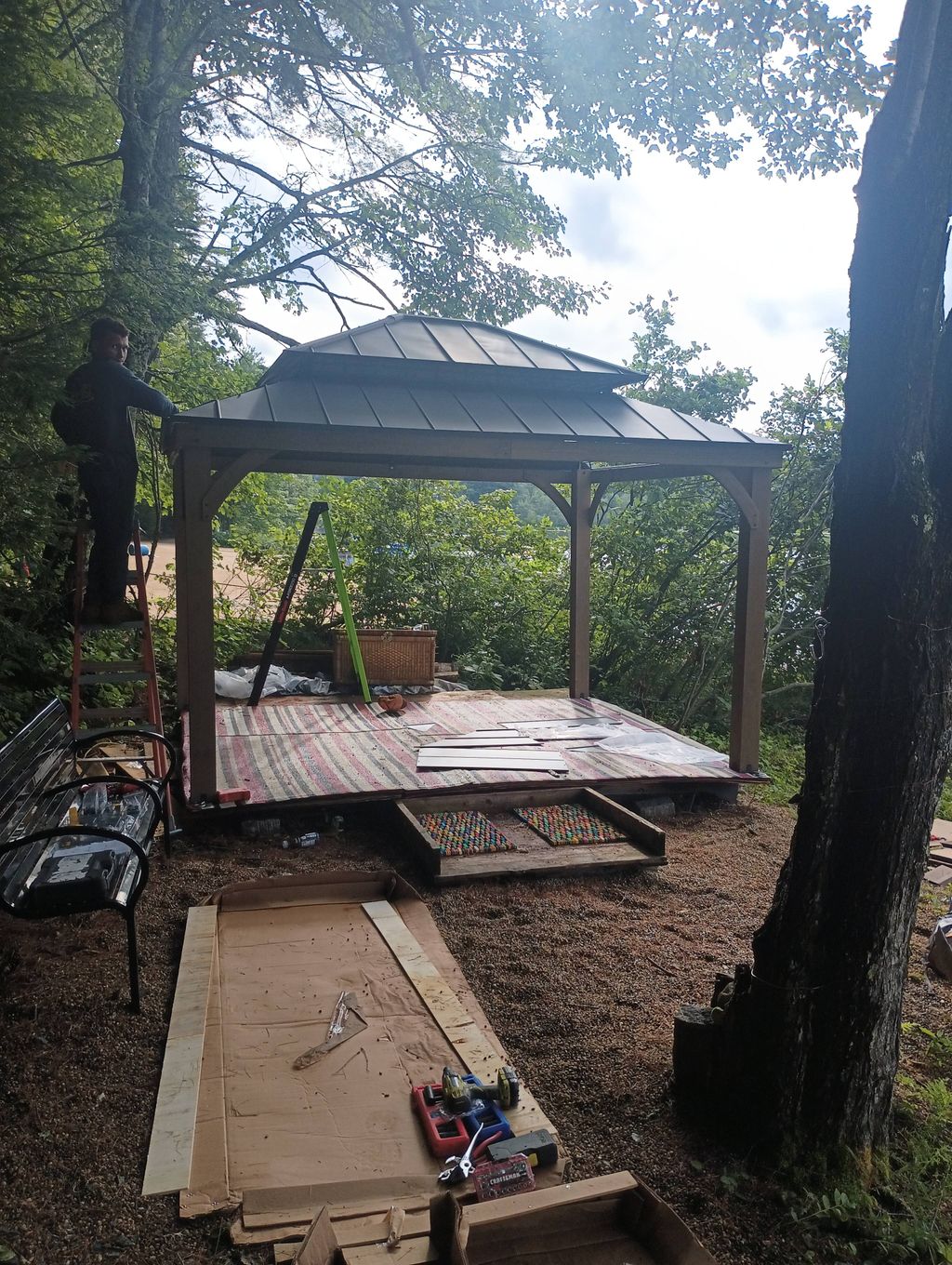 I really like putting up these structures. they tr