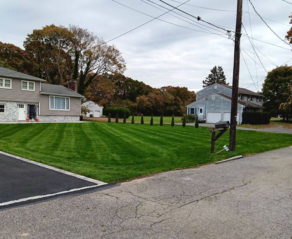 Lawn Mowing and Trimming