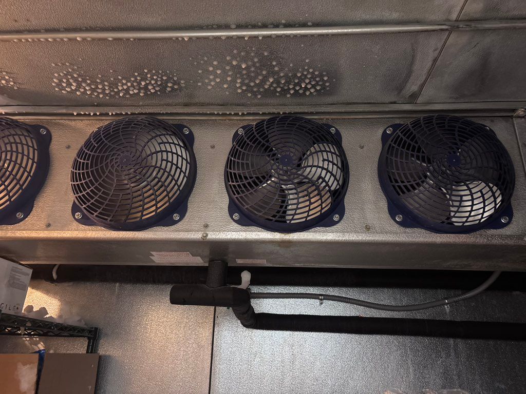 As you can see, two fans are not working, but we f