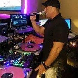 A Class Act Professional DJ Service