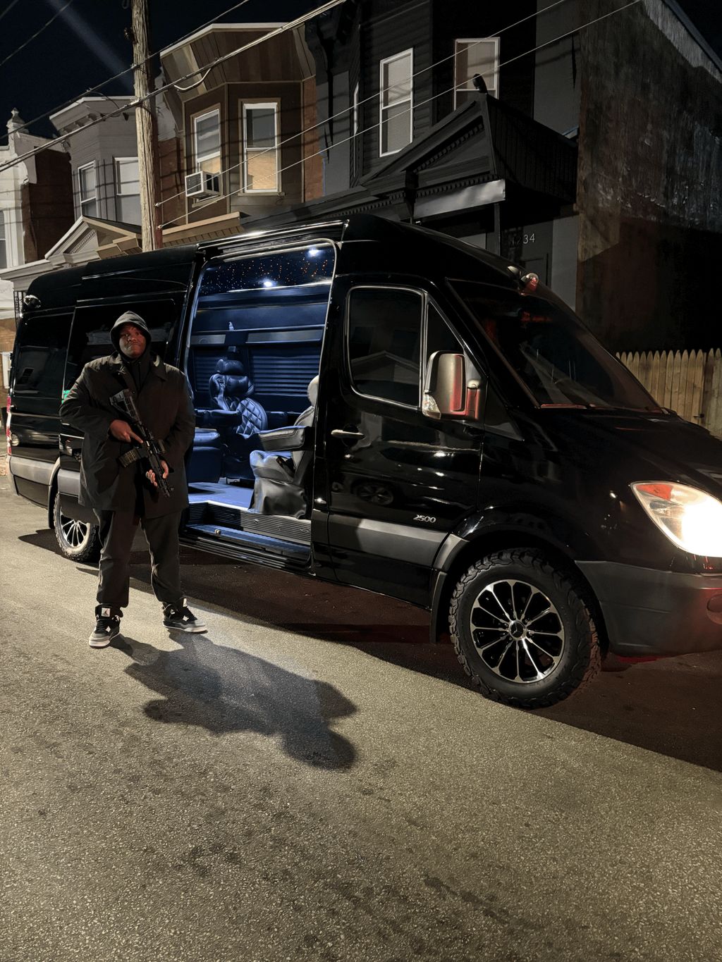 armed security for date night