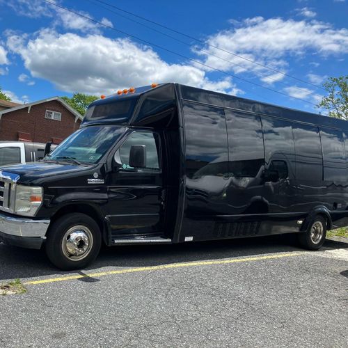 Sapphire Limousine Inc