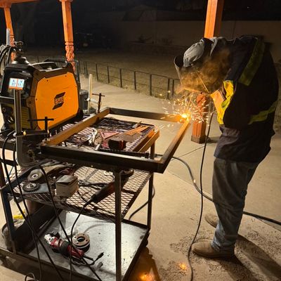 Avatar for Nevarez Welding