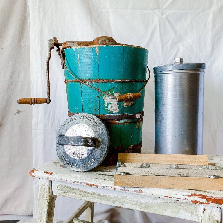 The Empty Bucket