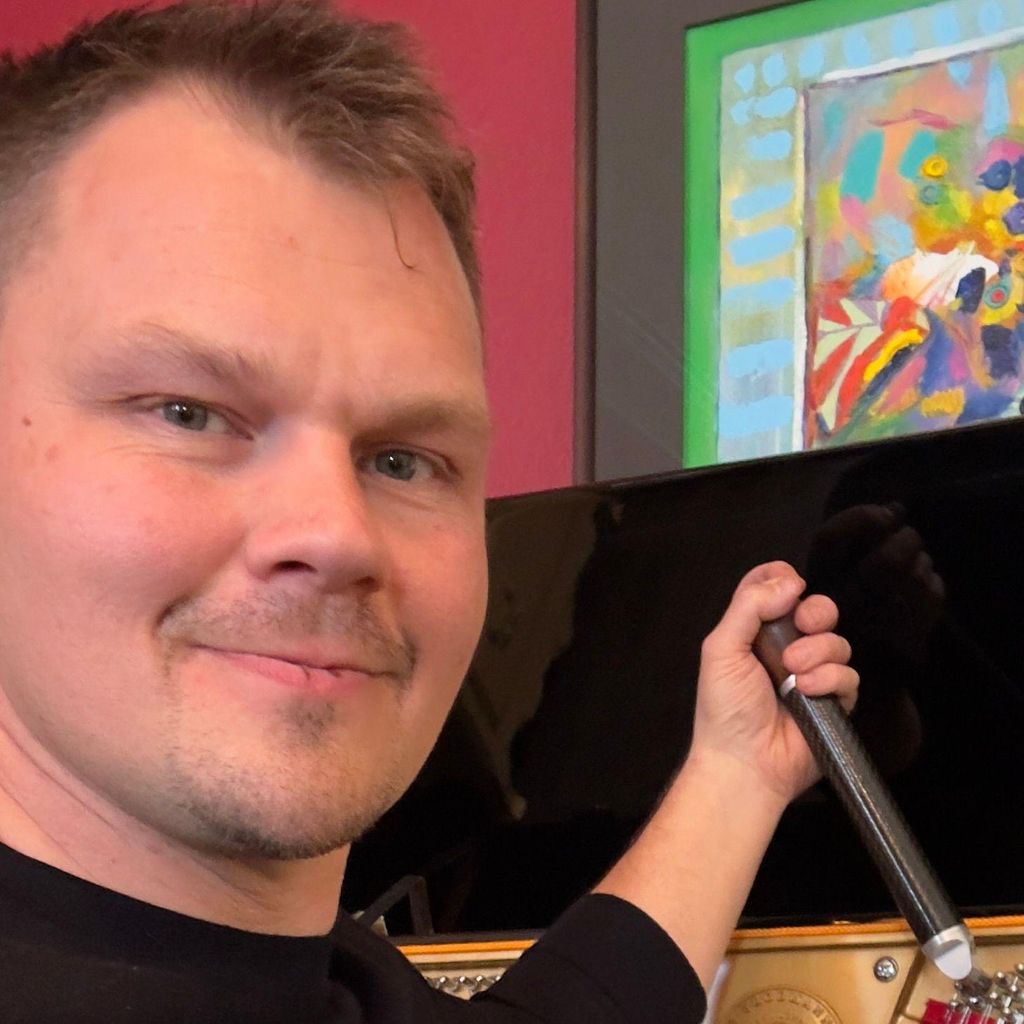 Stephen’s Piano Tuning