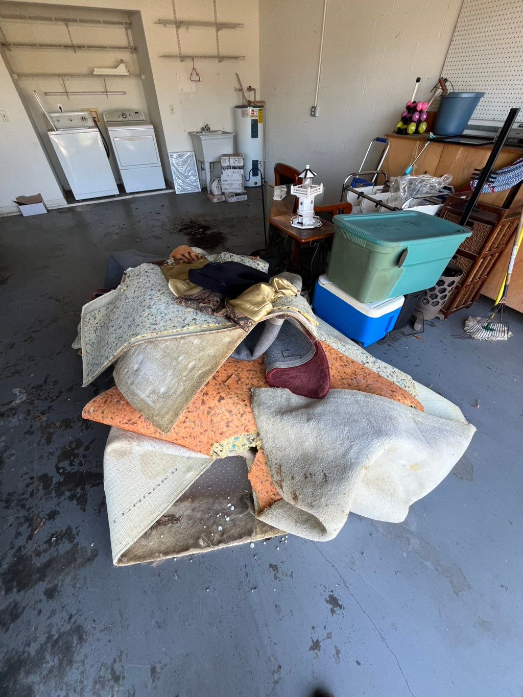 Junk removed in Riverview, FL by Lightning Bay Jun