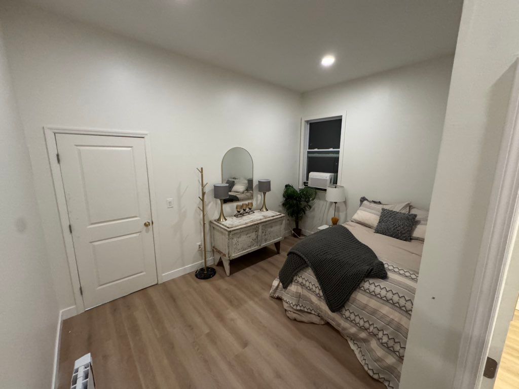 Garage to apartment full conversion 