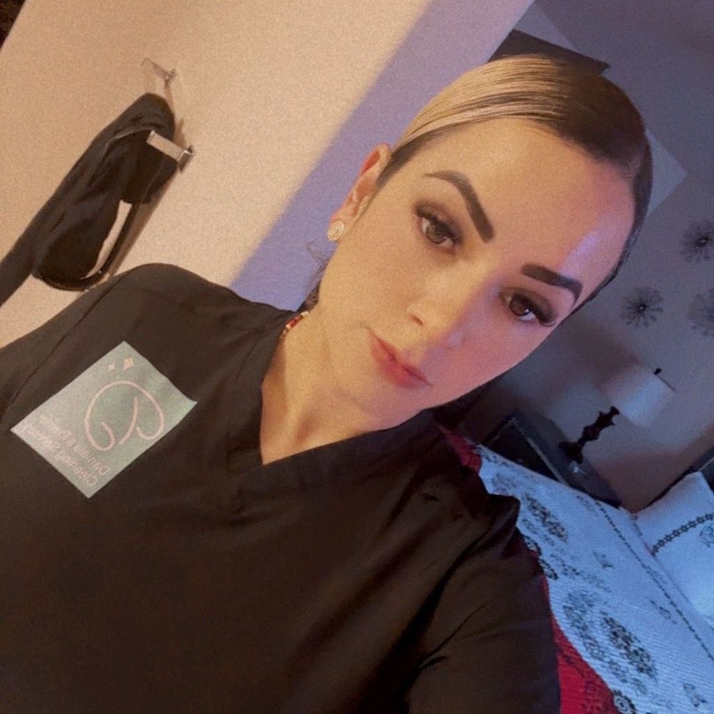 Daniela’s Premier Cleaning Services LLC