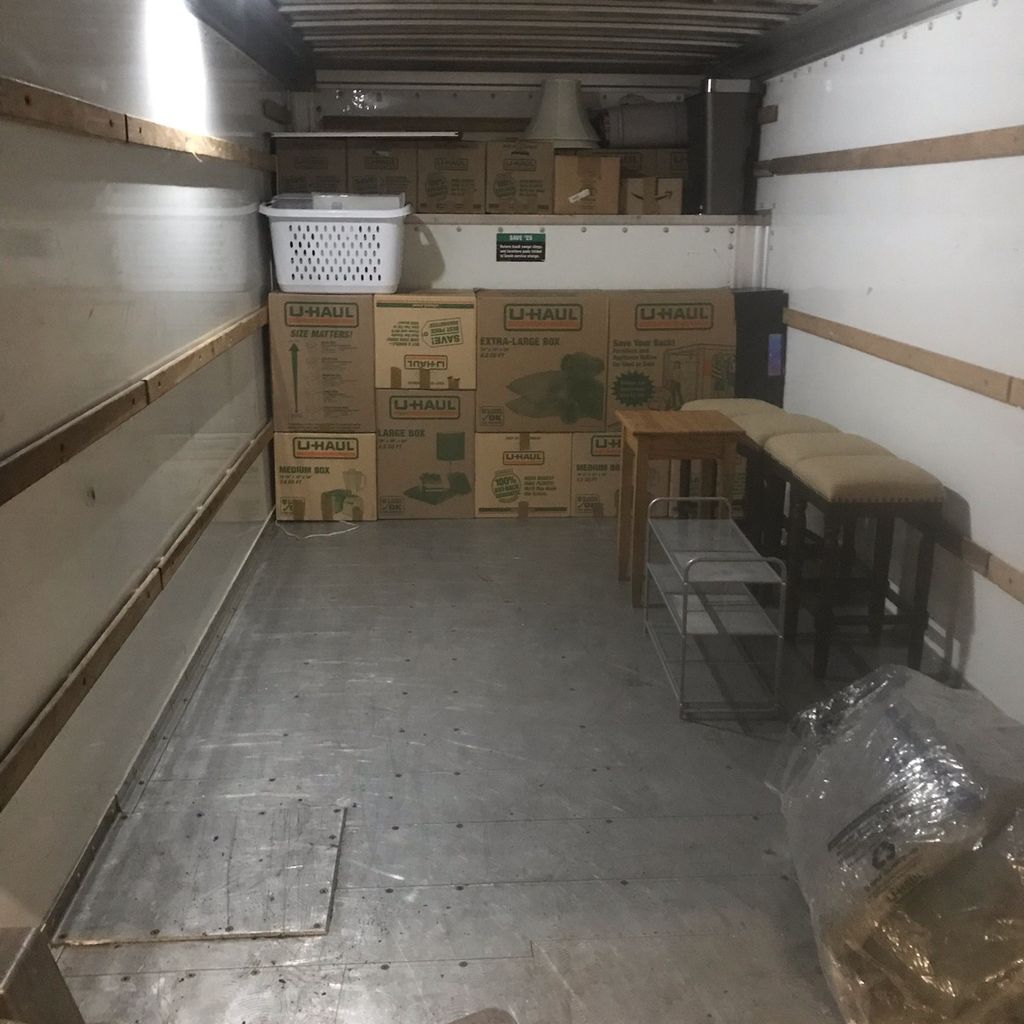 Lee's Moving Services