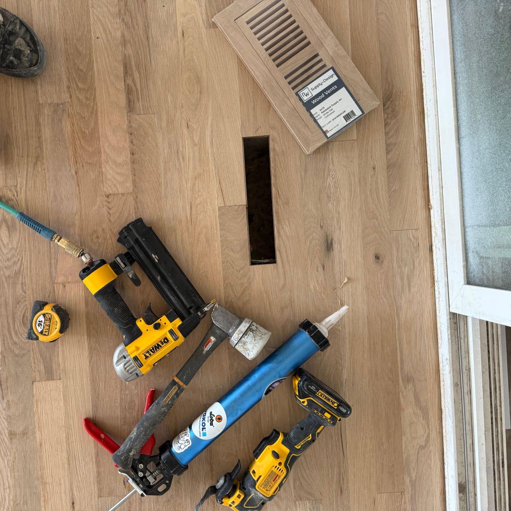5280 Elite Flooring