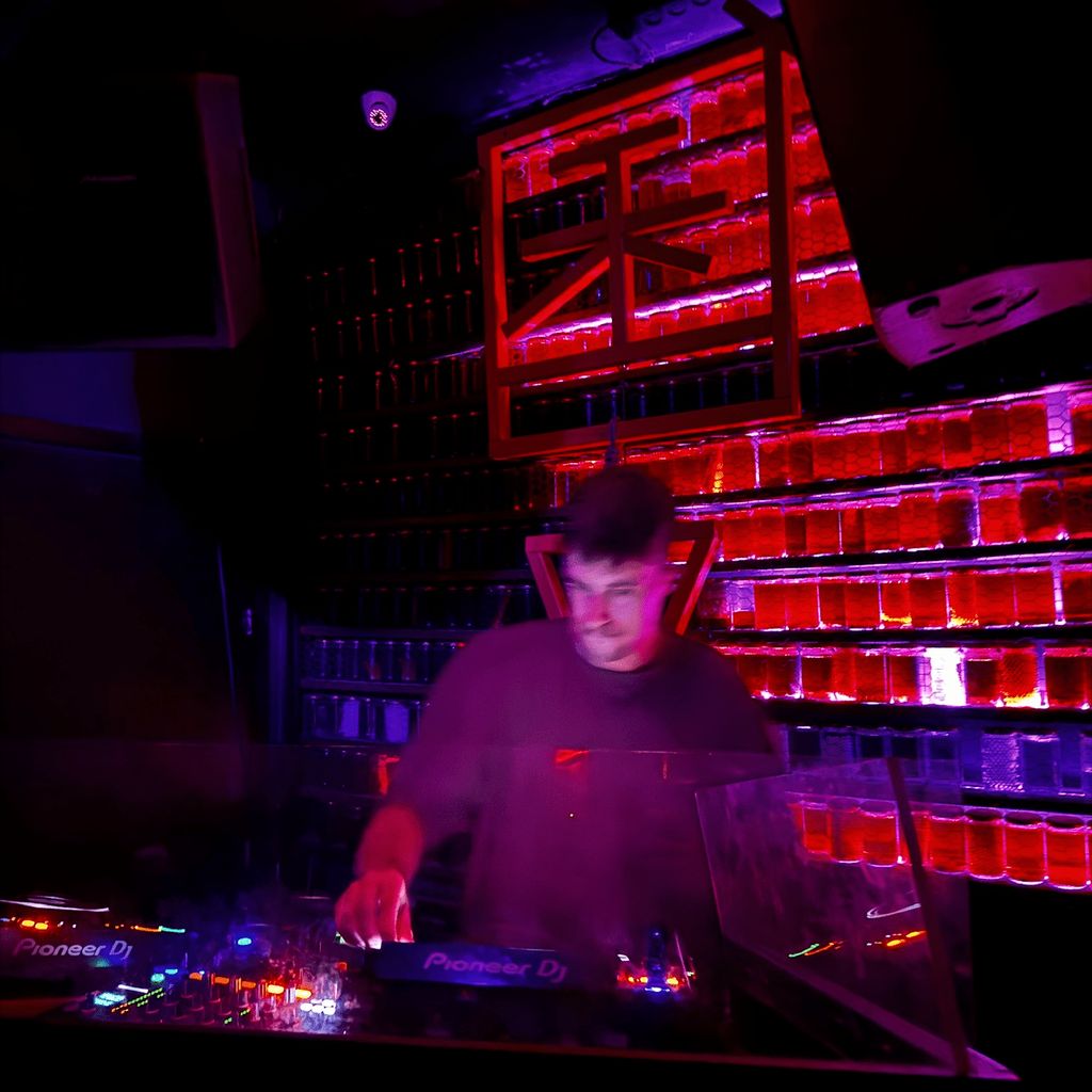 djWayve
