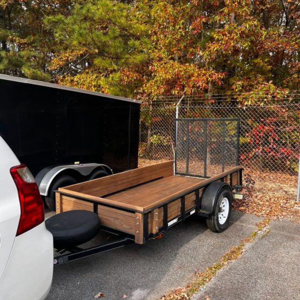 Junk trailer