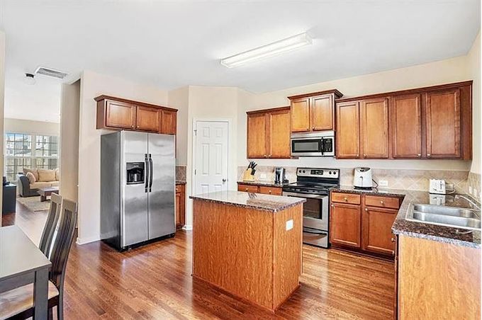 Move in/ Move out Clean - Kitchen