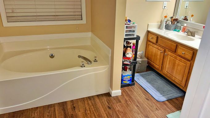 Move in/ Move out Clean - Bathroom