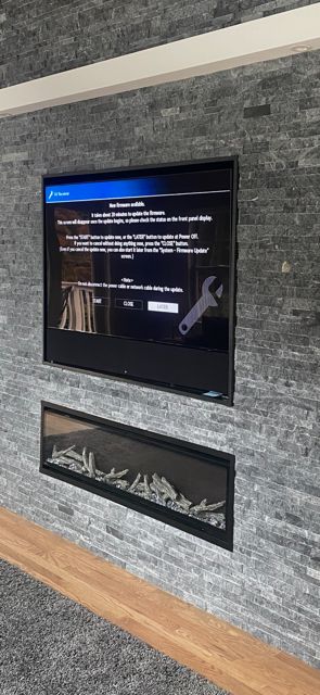 Recessed TV with Leon soundbar