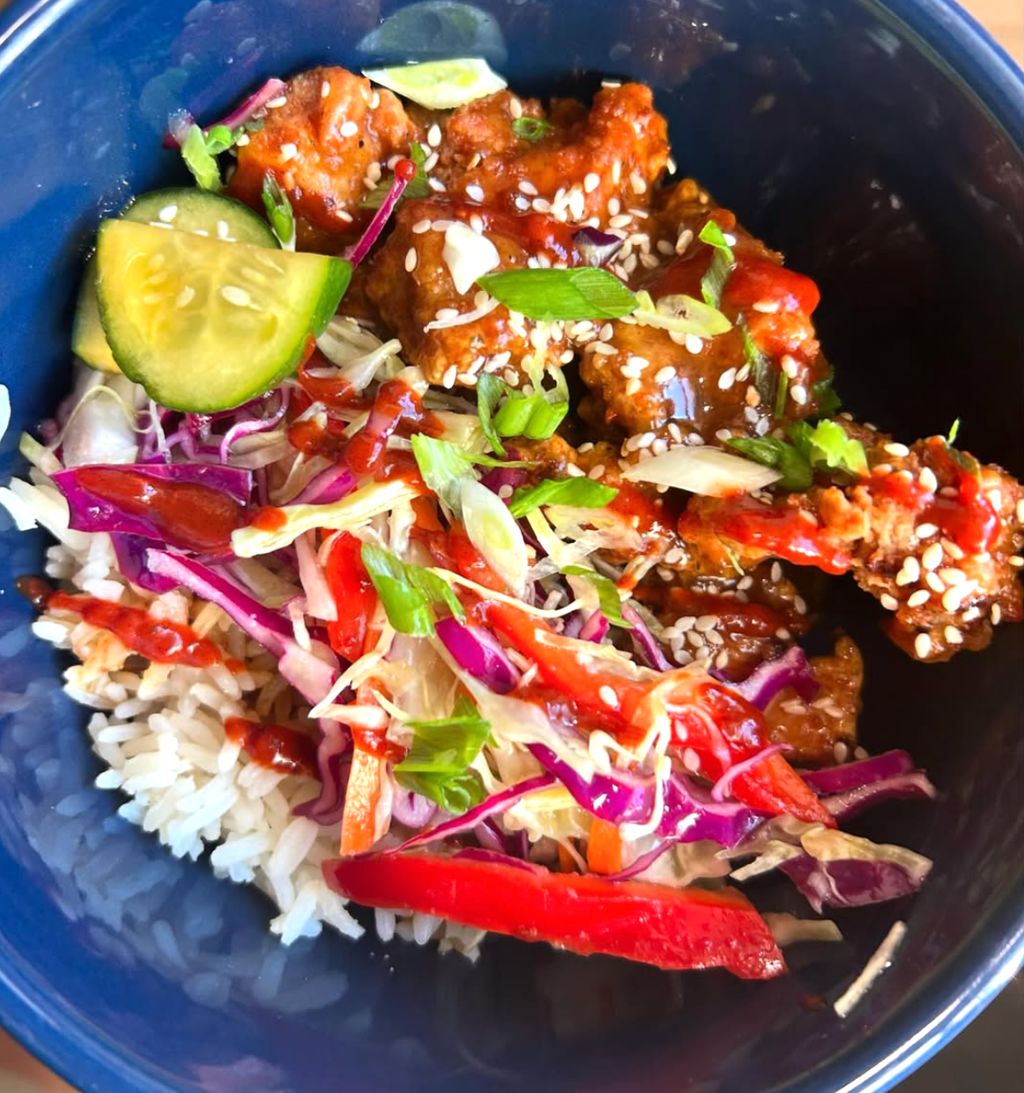 Organic orange chicken with tangy asian slaw