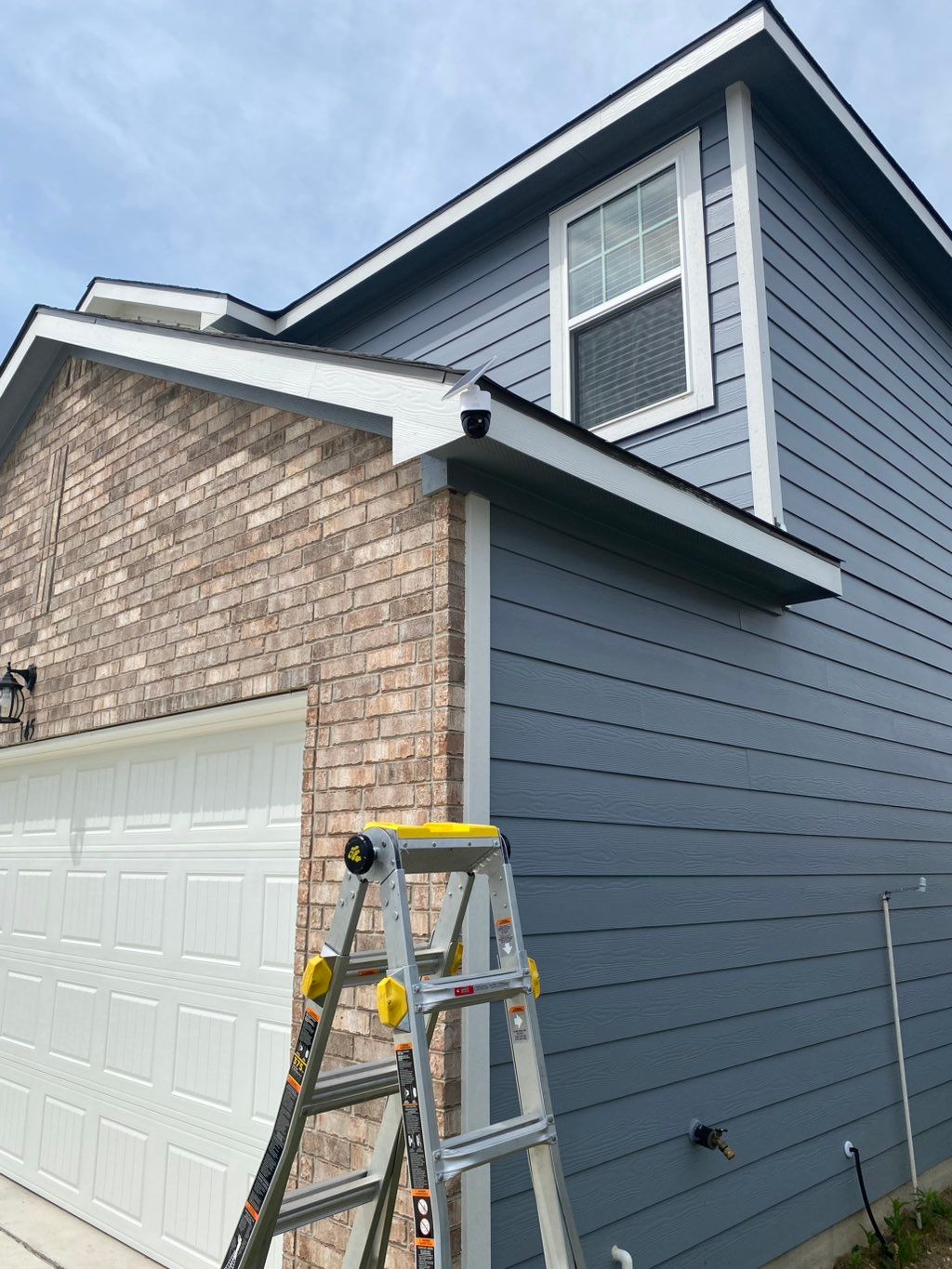 Outdoor camera installation 