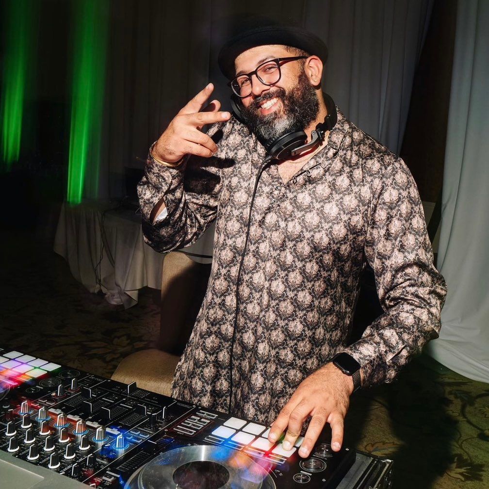DJ Ananymous Sound & Lighting