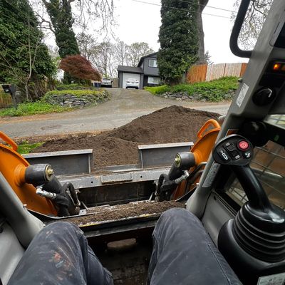 Avatar for PNW Services —-DaveCo Construction