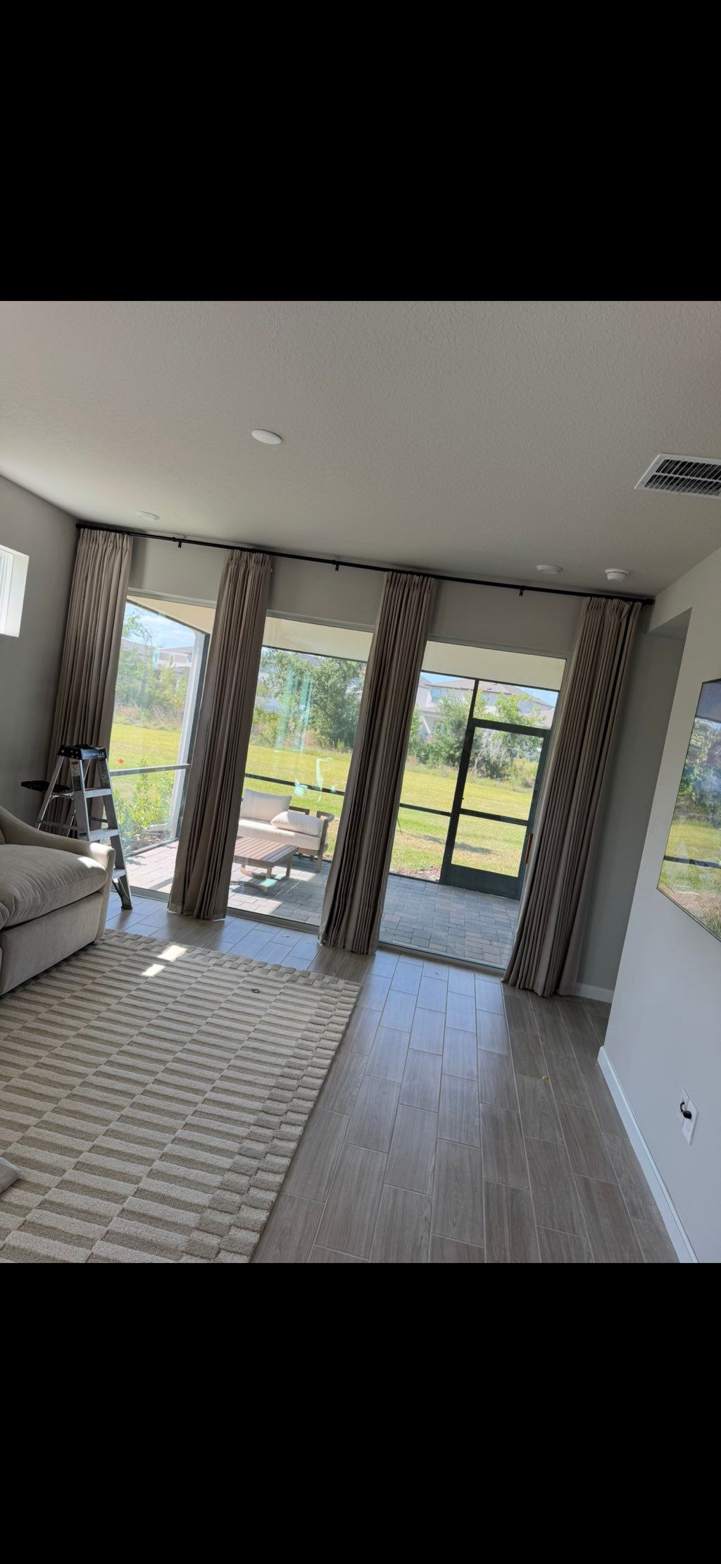 Curtains install