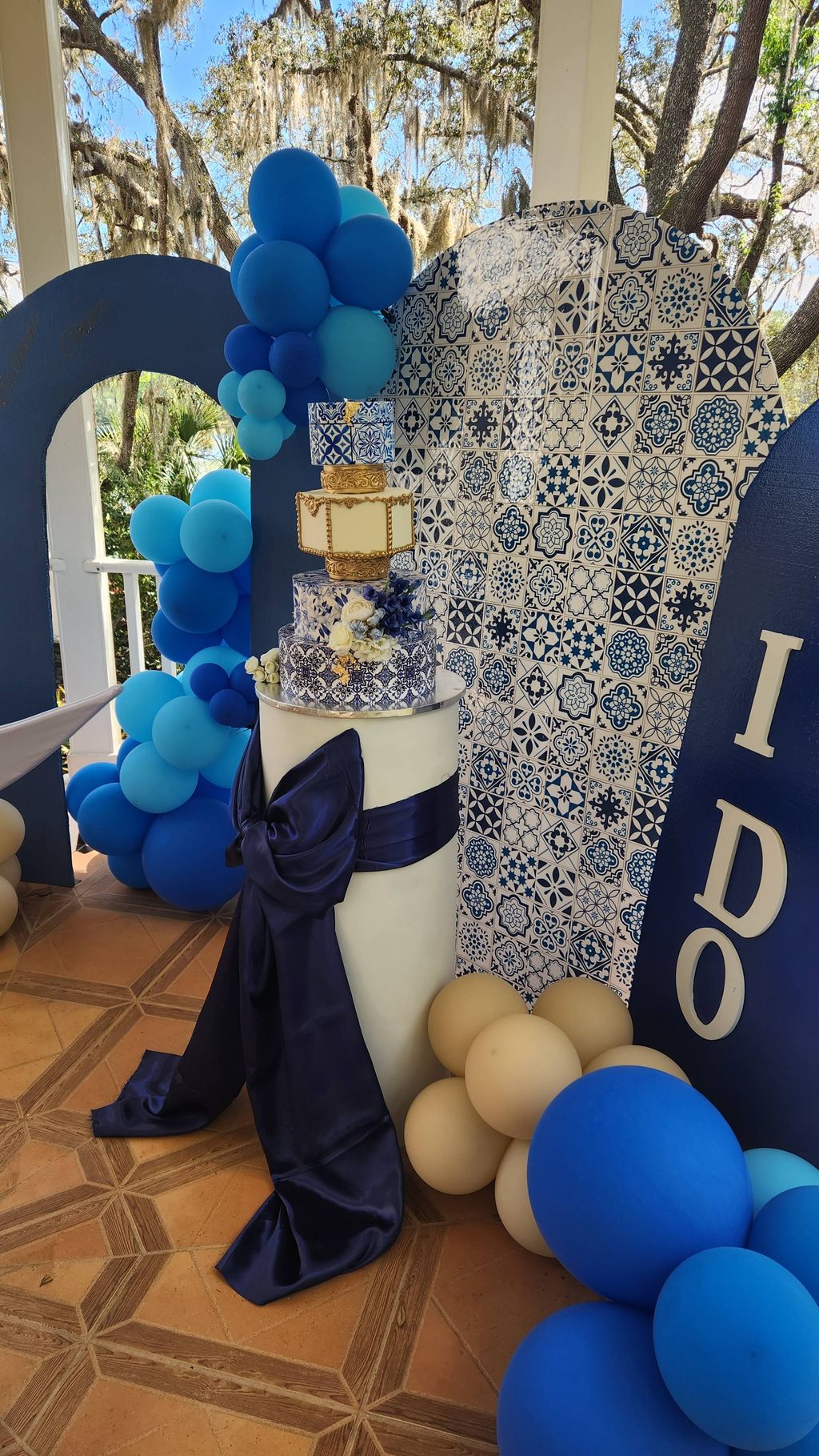 Mediterranean Theme Wedding Cake Bakcdrop