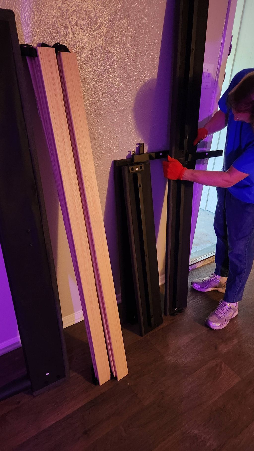 assembly and disassembling a bedframe