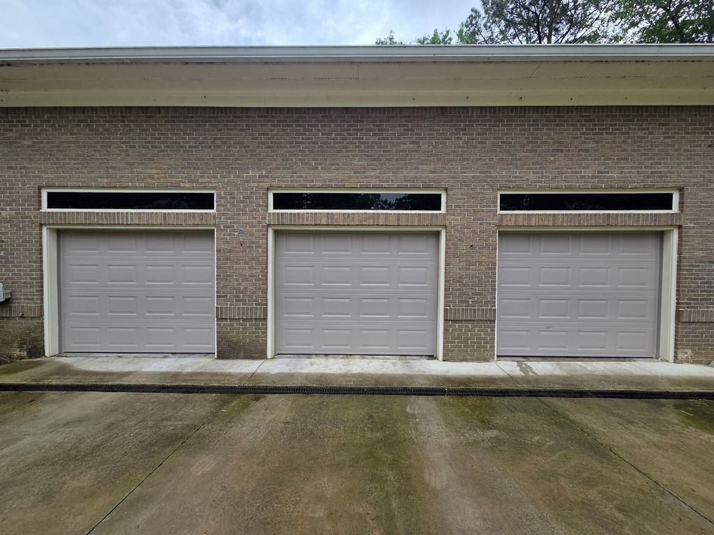 Brand New 9'x7' Single Car Doors In Sandstone