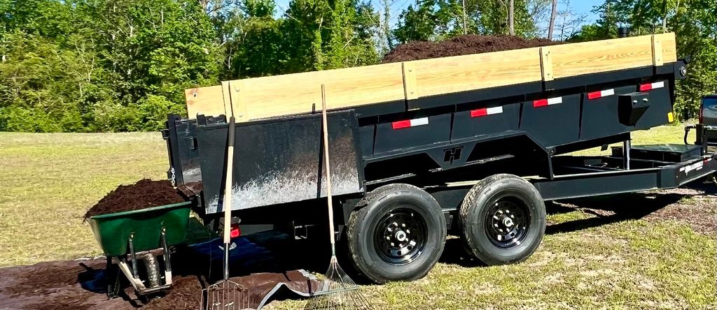 Mulch delivery and installation 