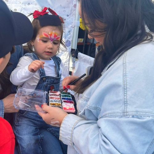 Doodling Faces - Face Painting