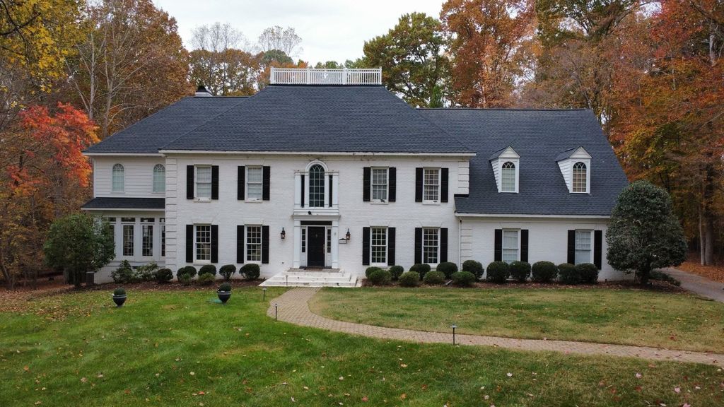 Raleigh roof replacement using Charcoal Timberline