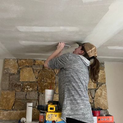 Avatar for Emily-Single Mom Can Do It All!