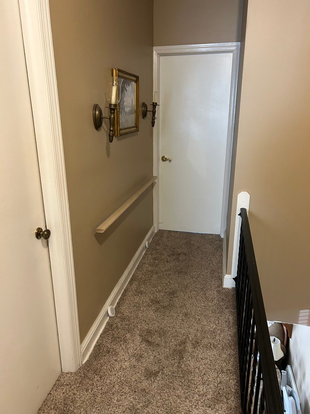 Hallway support railing installation. 